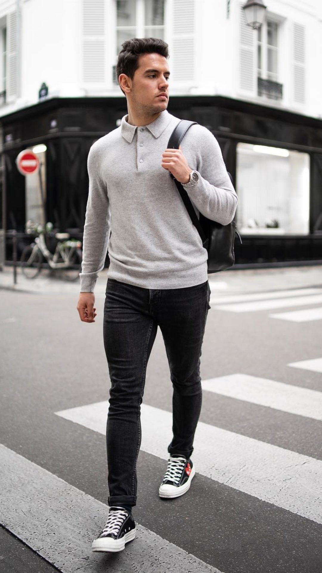 black jeans and grey sweatshirt outfit for men