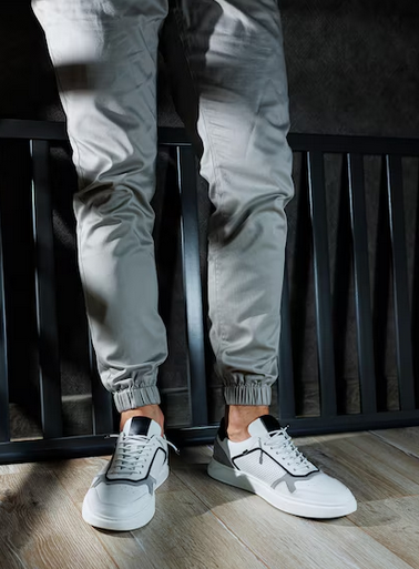 How to Break In New Shoes